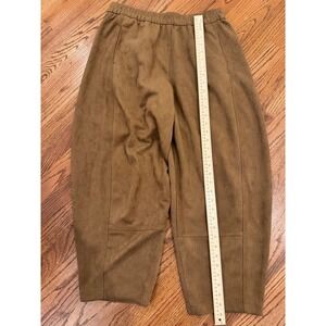 Women’s Relaxed Suede-Look Brown Pants